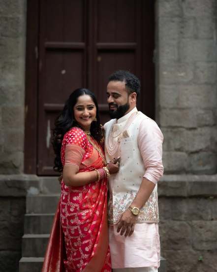 Aditi Dravid Mohit Limaye Engagement Photos