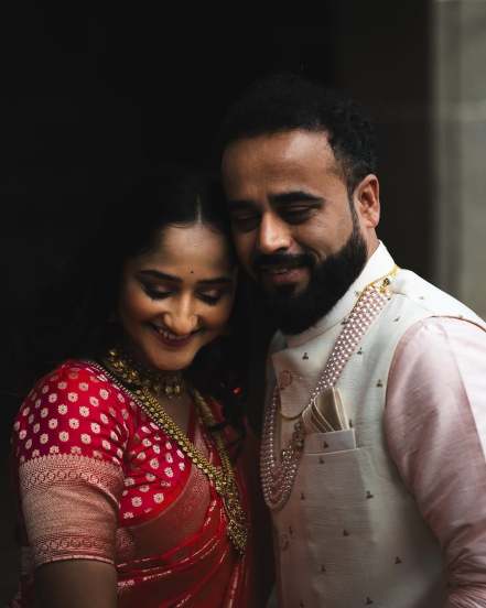 Aditi Dravid Mohit Limaye Engagement Photos