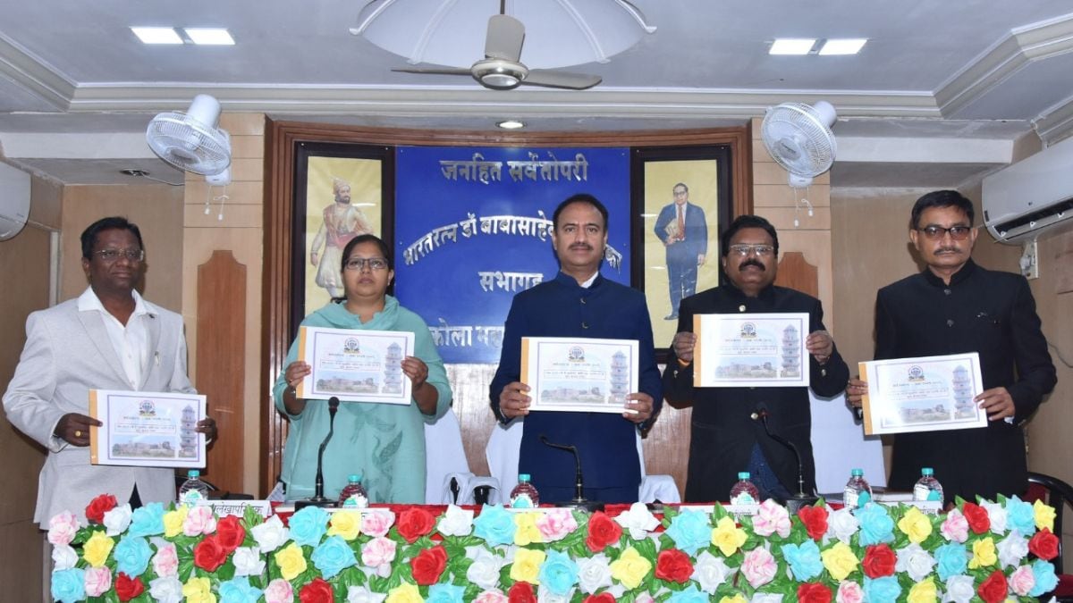 Akola Municipal Corporations budget of Rs 1456 crore approved
