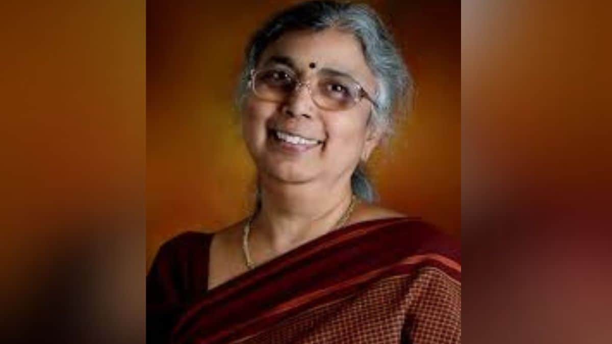 Poet Kusumagraj Memorial Award announced for Dr. Aruna Dhere
