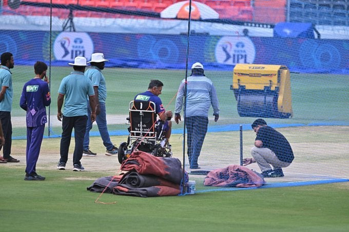 Rahul Dravid on Wheel Chair RR IPL 2025