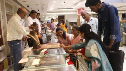 Sales down by 15 to 20 percent this year due to high price hikes in gold market