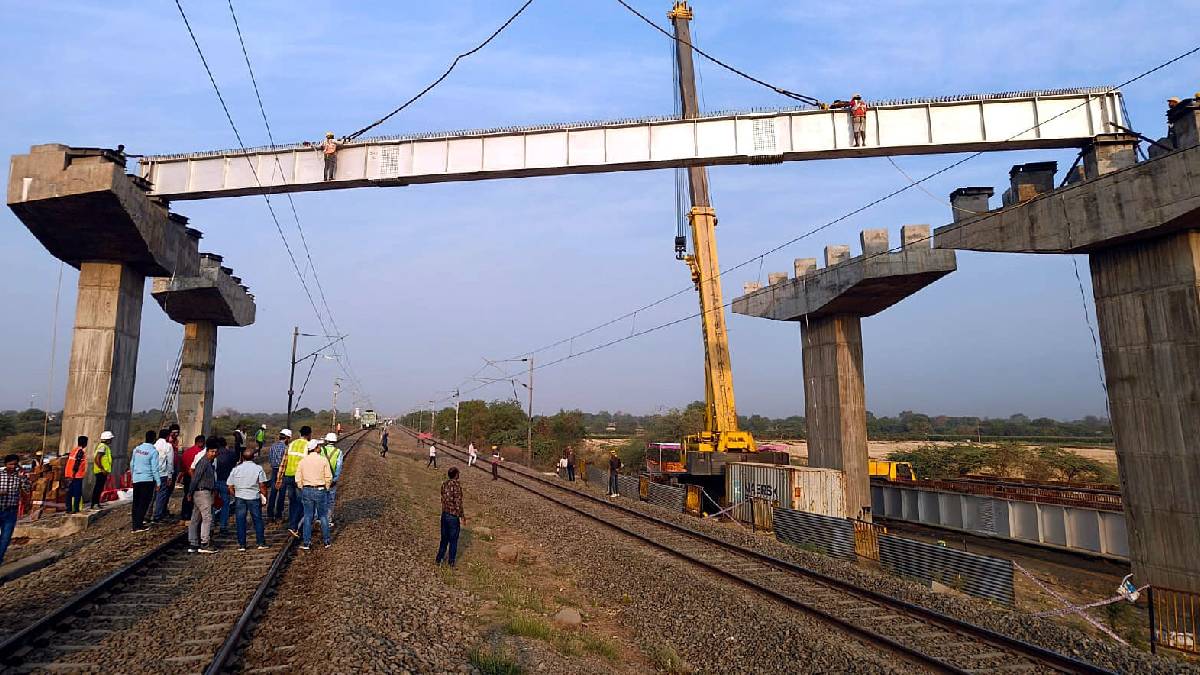 Jalgaon bypass highway work in progress monsoon central railway western railway