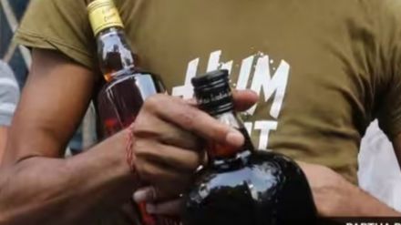 Delhi govt earned Rs 5000 Crore from tax on liquor