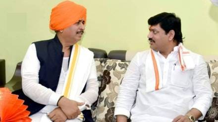 Namdev Shastri Reaction on Dhananjay Munde Resignation | "अजाणतेपणातून...", धनंजय मुंडे राजीनामाप्रकरणी नामदेव शास्त्रींची पहिली प्रतिक्रिया; म्हणाले...