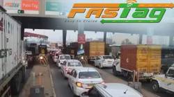 Fastag Compulsory : १ एप्रिलपासून सर्व वाहनांना FASTag बंधनकारक; अन्यथा दुप्पट टोल भरावा लागणार