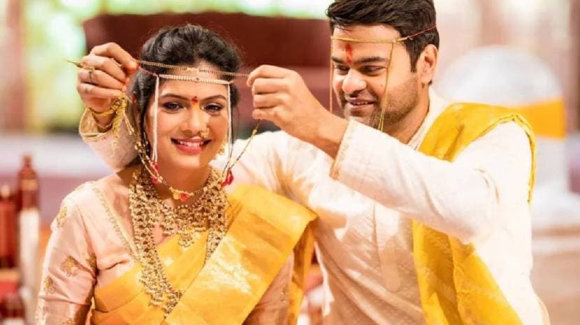 Marriage age gap between bride and groom