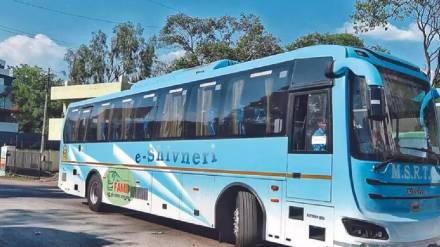 Mumbai Pune E Shivneri Bus :