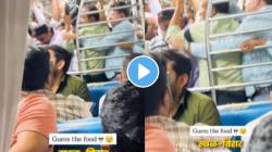बापरे! विरार लोकलमध्ये भर गर्दीत प्रवाशानं केली उलटी; पाहून इतर प्रवासी झाले हैराण, किळसवाणा VIDEO पाहून डोकं धराल