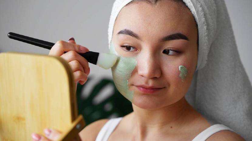 How To Use Curd Face Pack For Dry Skin