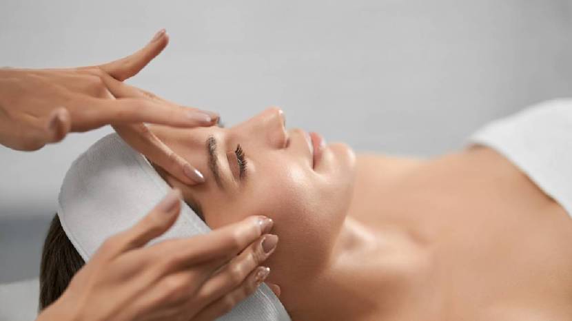 How To Use Curd Face Pack For Dry Skin