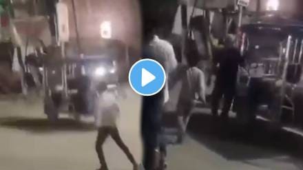 Shocking video Man Dancing On Roof Of E-Rikshaw Falls Off As Vehicle Moves; Dies video goes viral