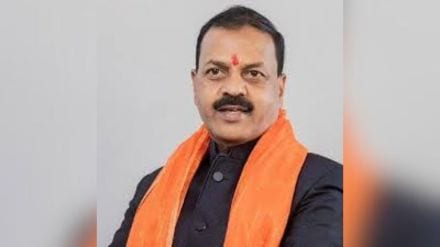 District Chief Sanjay Kadam expelled from Thackeray Shiv Sena party
