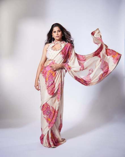 Sai tamhankar in floral saree