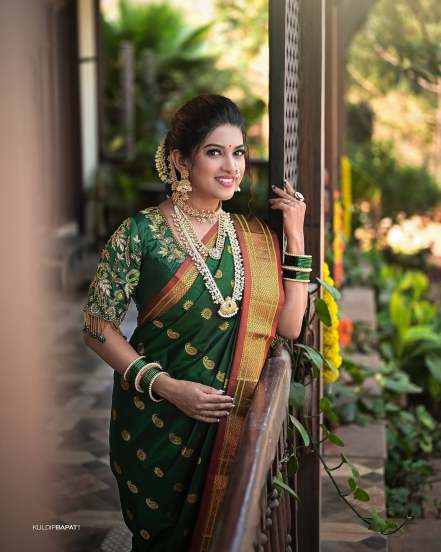 Dhanashri Kadgaonkar gudhi padwa look