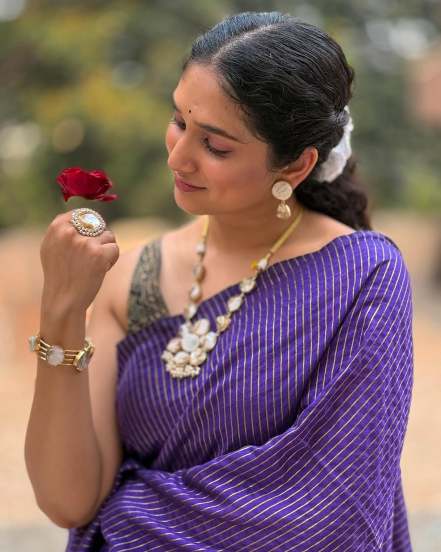 priyadarshini indalkar in purple saree