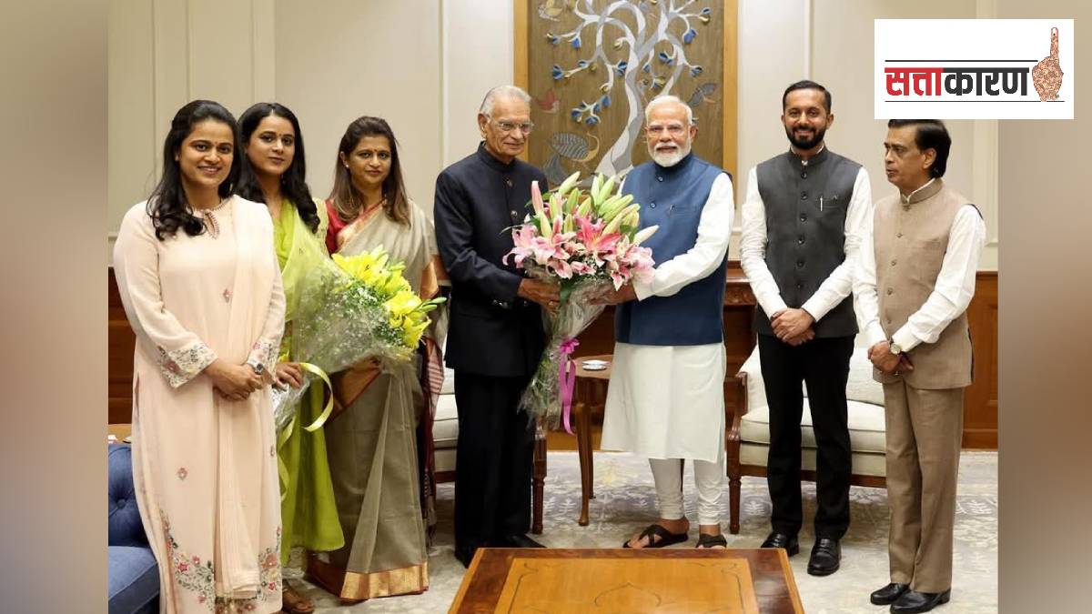 Shivraj Patil Chakurkar meeting Prime Minister Narendra Modi sparked political discussions latur district Congress BJP