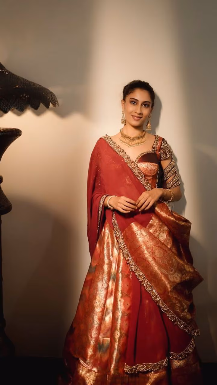 Sushmita sen daughter photos