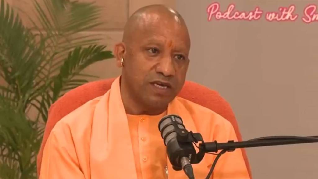 योगी आदित्यनाथ यांनी औरंगजेब हा समाजवादी पार्टीचा आदर्श असल्याची टिप्पणी केली आहे. (PC : ANI)