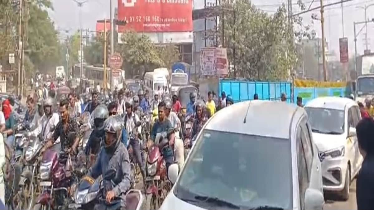 Traffic department , Metro , traffic jam,