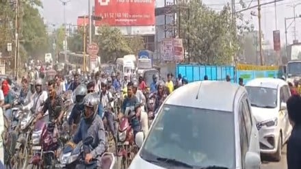 Traffic department , Metro , traffic jam,