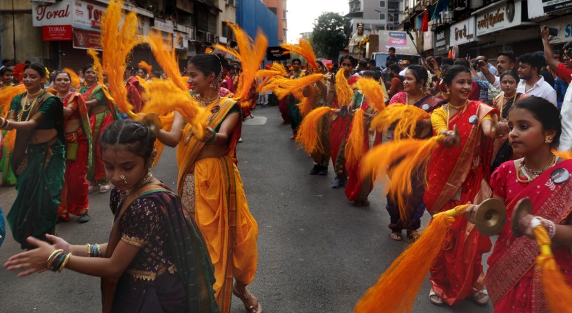 gudi padwa girgaon shobha yatra 2025 mumbai