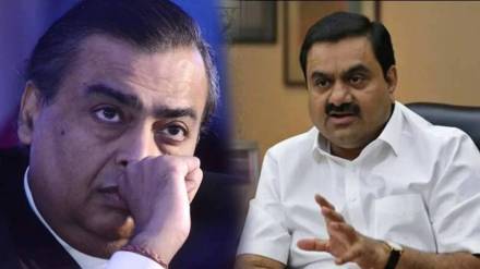 Mukesh Ambani drops from top 10 news in marathi