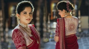 amruta deshmukh shared special photos in a red banarasi saree