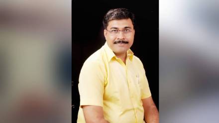 Pune Deputy Mayor Anand Goyal from Thackeray group will join Shinde group