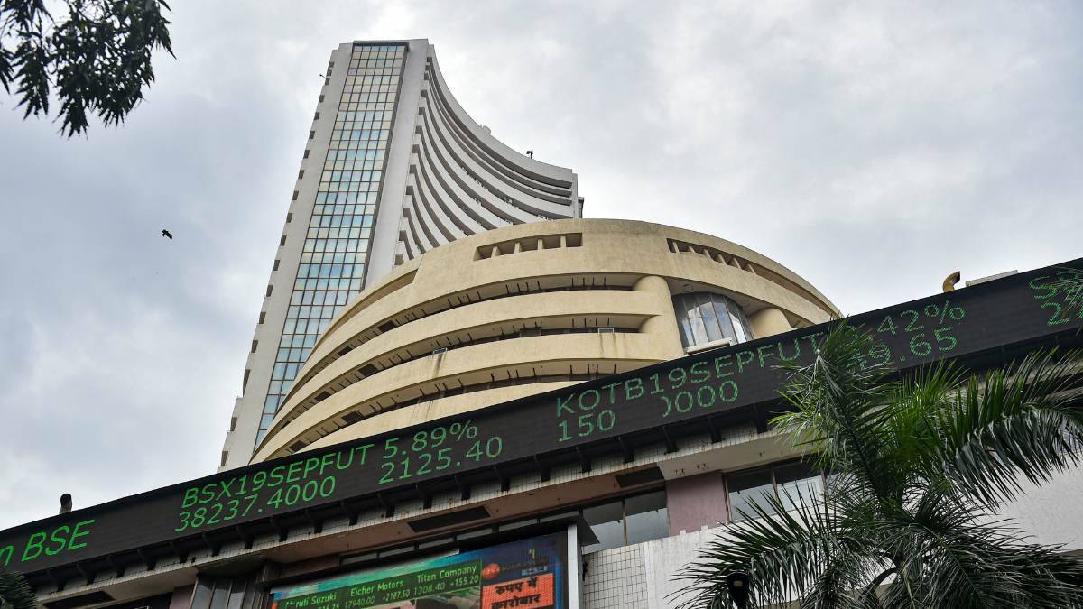 sensex performance today news in marathi