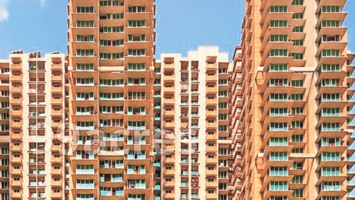 real estate mumbai loksatta article