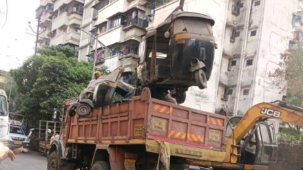 Abandoned vehicles dombivli