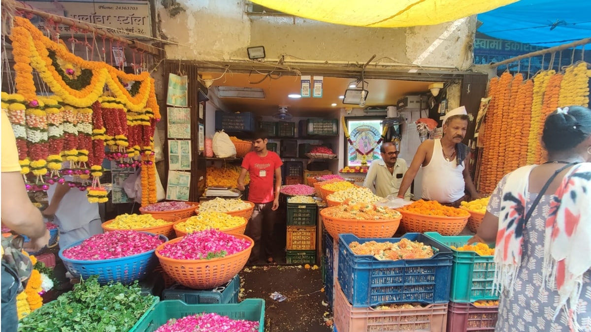 Mumbai flower market