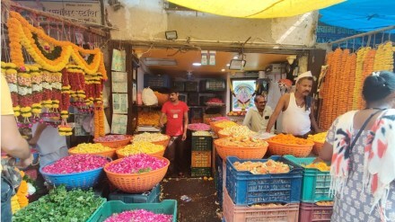 Mumbai flower market