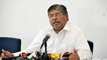 I have held the portfolios of all the important portfolios in the state cabinet. Chandrakant Patil expressed regret that now only the Home portfolio is left