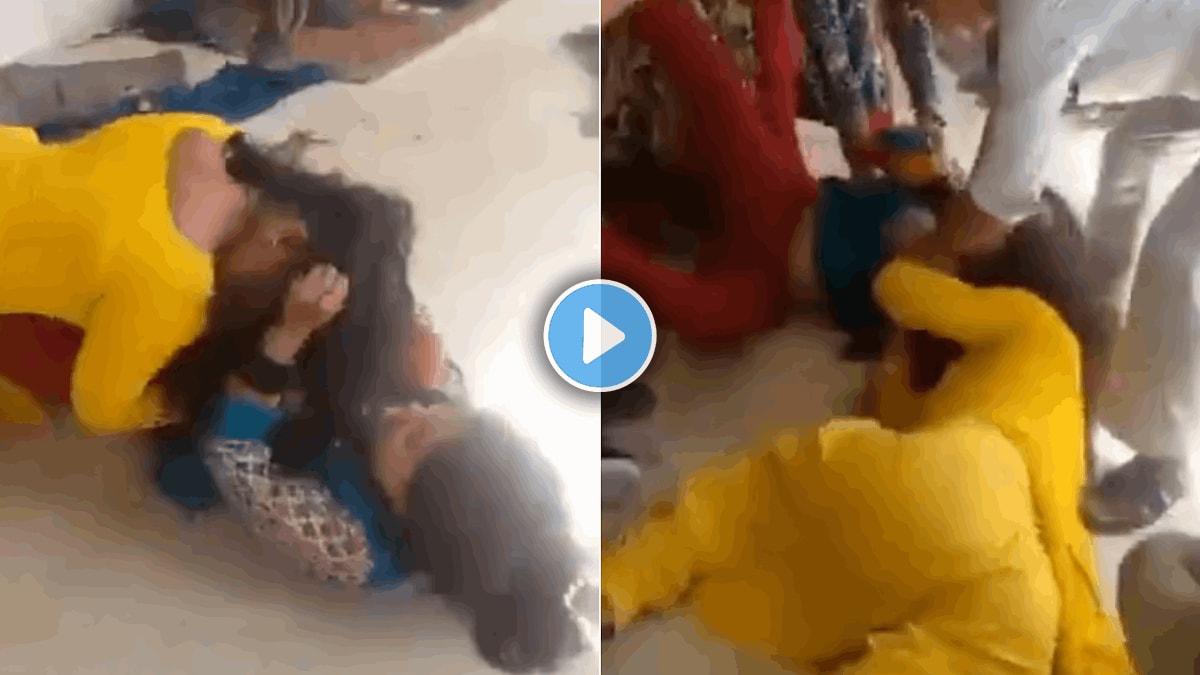 Shocking video of fight between school teacher and anganwadi worker in mathura video viral on social media
