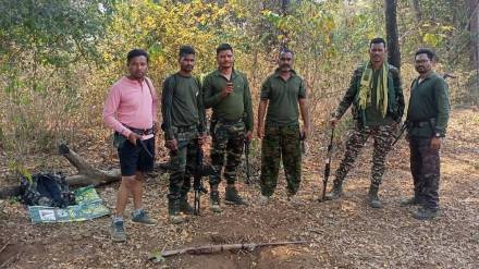 gadchiroli police foiled Naxalites plot explosives buried in the ground seized Kawande village Bhamragad tehsil