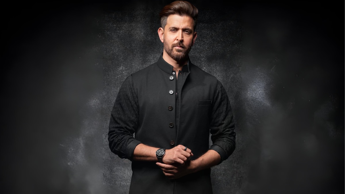 hrithik roshan make his directorial debut with krrish 4 movie