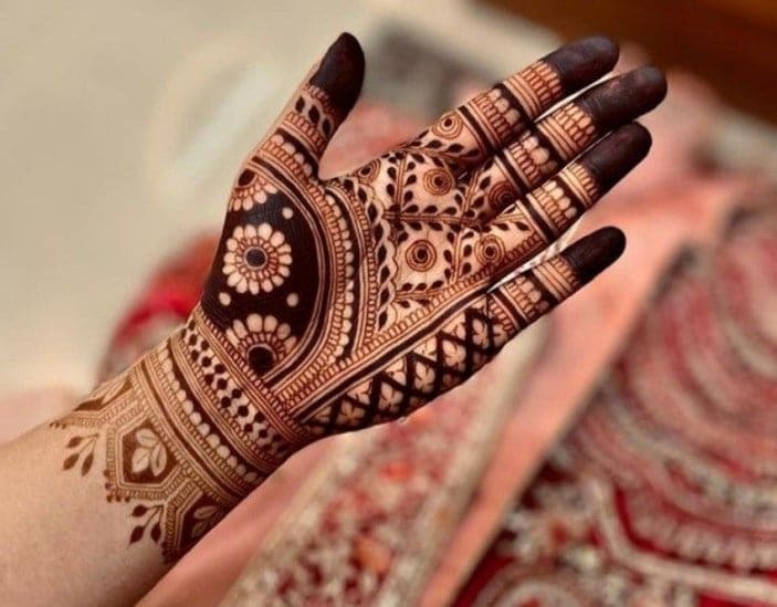 Simple Mehndi Designs for Eid