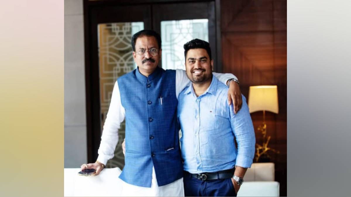 Atul Londhe allegation that BJP was behind Koratkar escape to Telangana