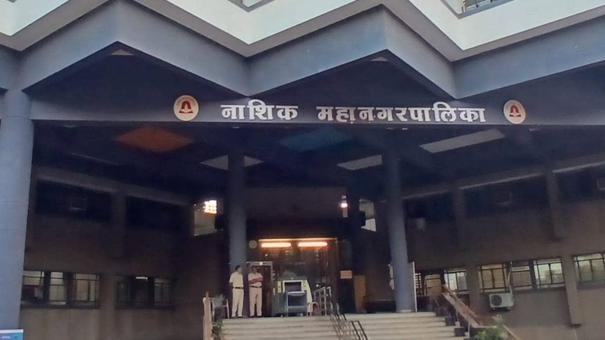 Offline request for construction permission Municipal Commissioners prepare for joint workshop