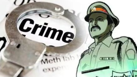 nashik gang of six entred doctors house demanded rs 20 lakh