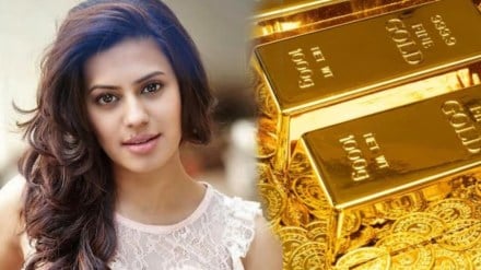 ranya rao revealed that she was blackmailed after arrested in gold  smuggling case |सोन्याच्या तस्करीसाठी अटक झालेल्या रान्या रावचा मोठा  खुलासा, पोलिसांना नेमकं काय सांगितलं?