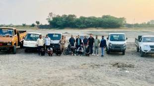 Vehicles and sand deposits worth Rs 1 25 crore seized by police in Ahilyanagar 28 people arrested
