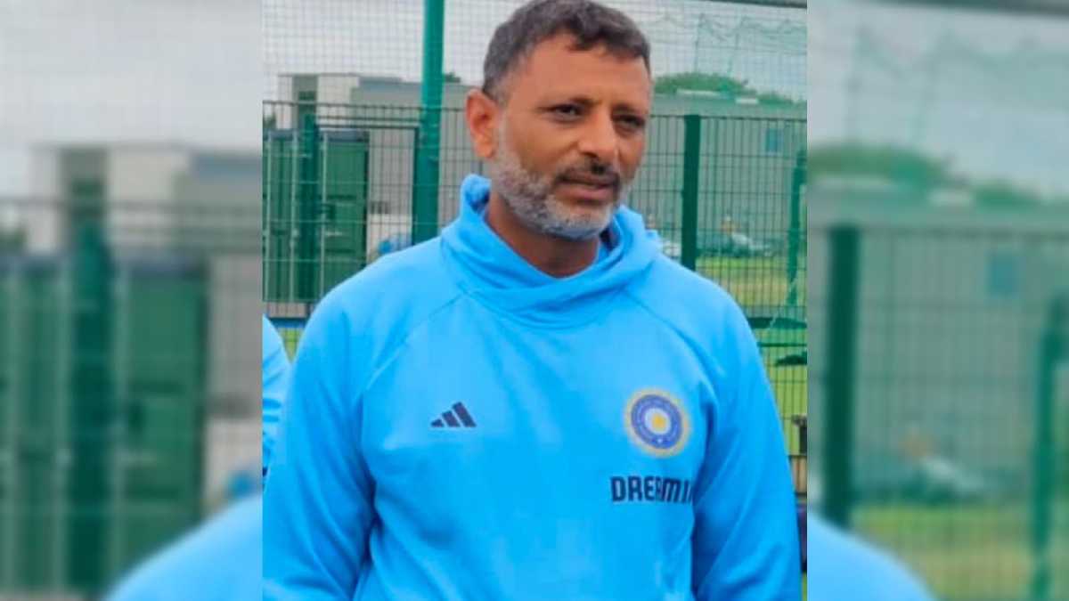 batting coach sitanshu kotak