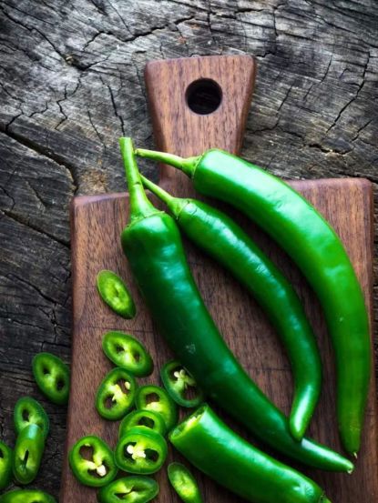 You’ll Never Guess What Green Chilies Can Do for Your Skin know how are green chillies beneficial for skin in different ways