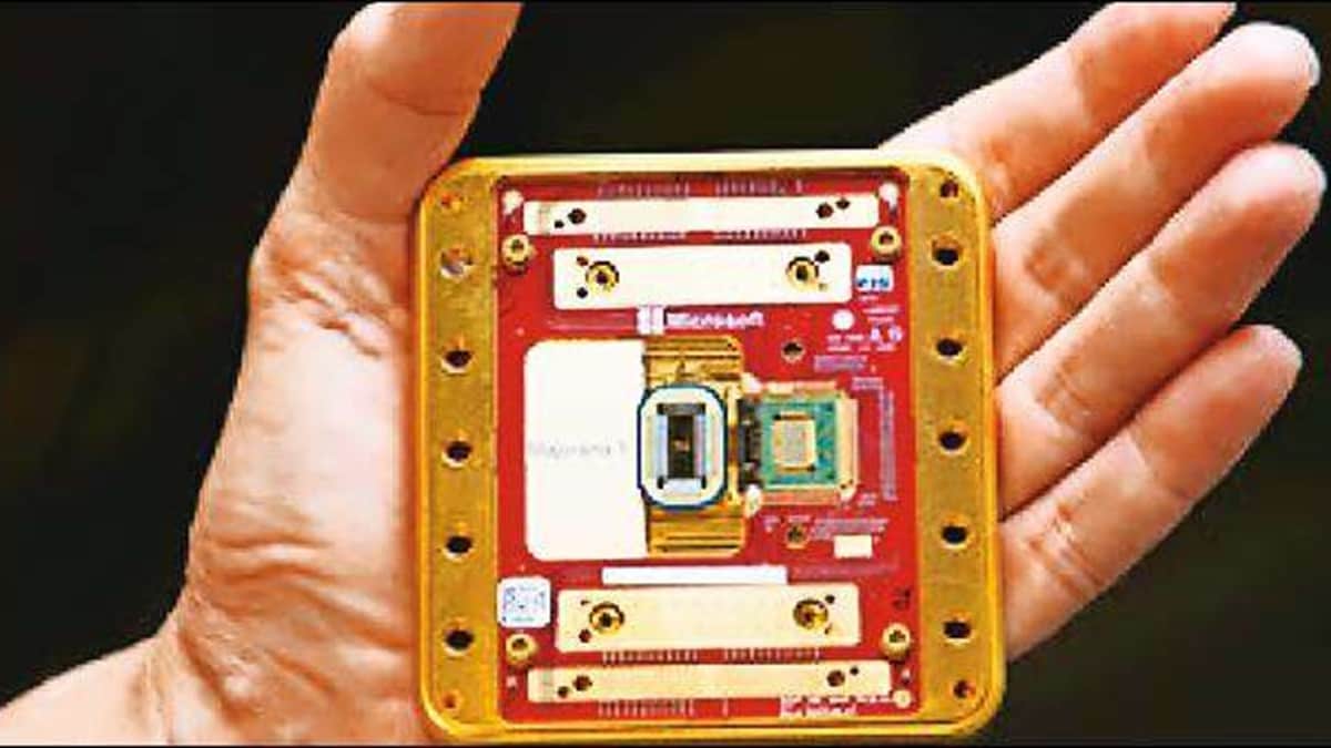 Semiconductor chips , Semiconductor ,