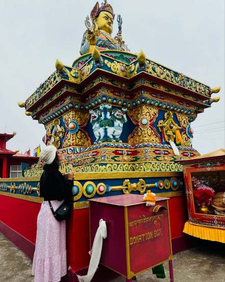 Abhidnya Bhave Mehul Pai Darjeeling Vacation