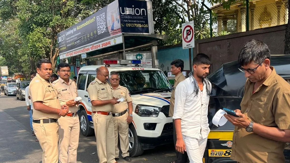 Action taken against three thousand vehicles in Navi Mumbai