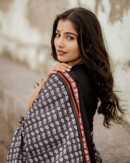 Asmita Deshmukh Haathi Khun Saree